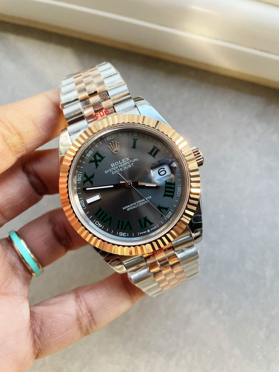 074e8418-26b5-4df0-ba32-8001960b7399-960x1280-1 GMF GM Factory 1:1 Rolex DateJust Men 41mm “wimbledon” RG and SS V2 Grey textured Dial Roman Markers - Image 1