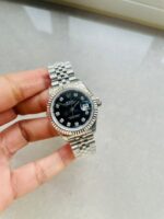 Rolex Datejust 28mm 904L SS Black Dial Diamond markers - Image 3