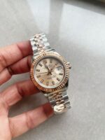Rolex Datejust 28mm 904L RG/SS Champagne Dial A2671 - Image 2