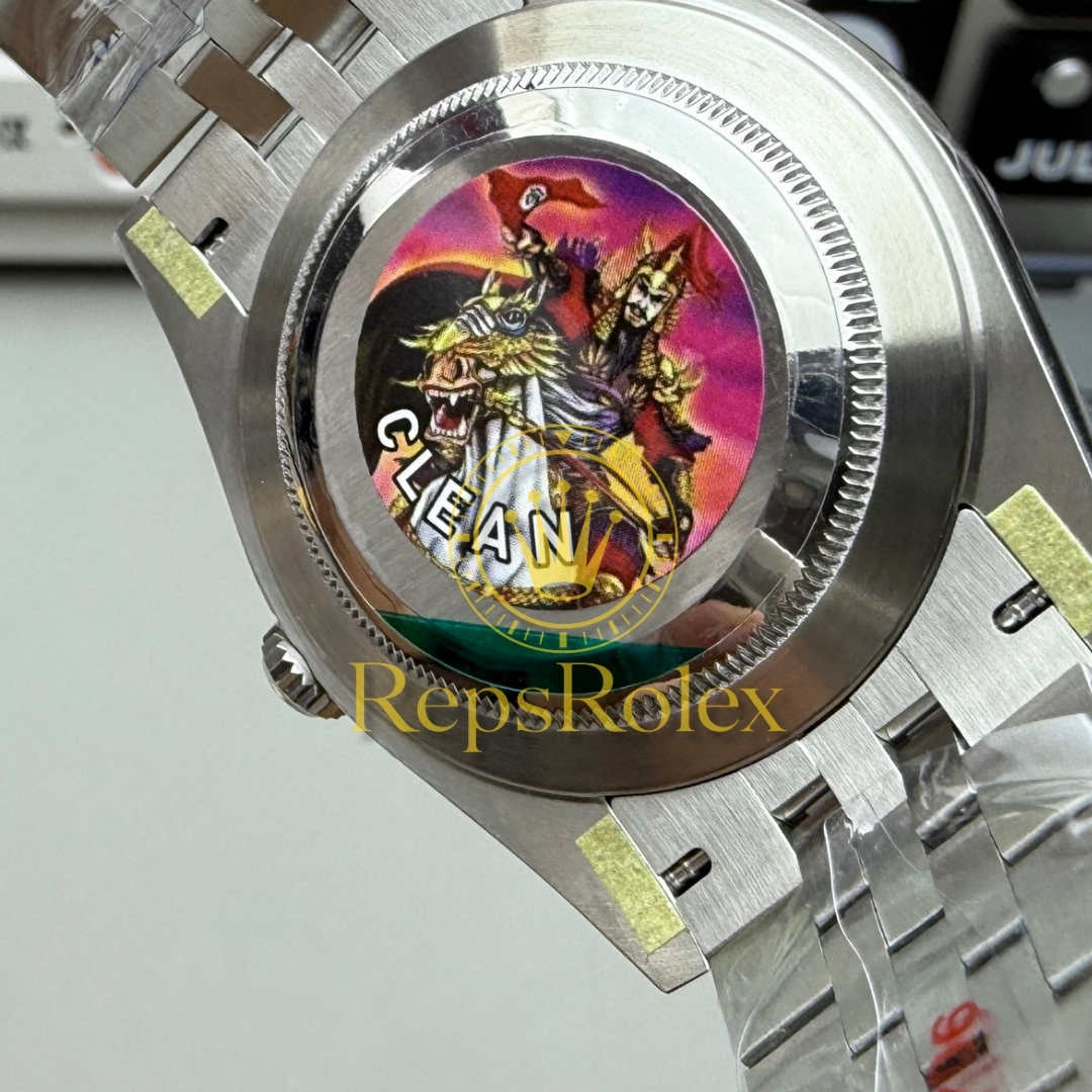 Rolex_Datejust_41_Silver_Index_Dial_126334_with_Fluted_Bezel_and_Jubilee_Bracelet