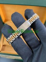 Rolex Lady-Datejust 26MM Yellow Gold Champagne Index Dial Ref.69173 - Image 7