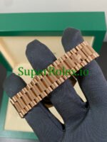 Rolex Day-Date 40MM Everose Gold Ref.228235 Olive Green Roman Dial - Image 8