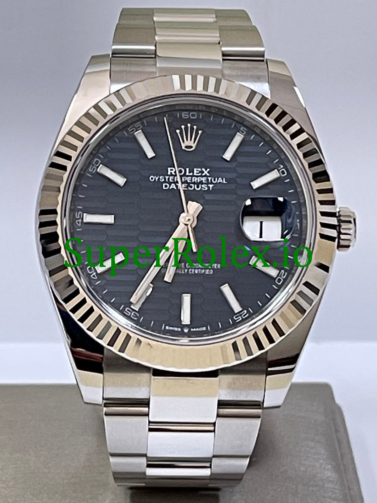 knjlu8pu-6117 Rolex Datejust 41 Steel Bright Blue Fluted-Motif Dial Ref.126334 - Image 1