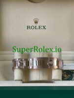 Rolex GMT-Master II 40mm Everose Gold Ref.126715CHNR - Image 6