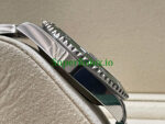 Rolex Submariner Date 41MM 126610LV Green Bezel Steel - Image 4