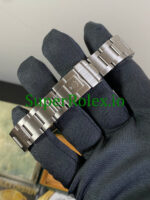 Rolex Oyster Perpetual Explorer II Ref.16570 – Black Dial - Image 6